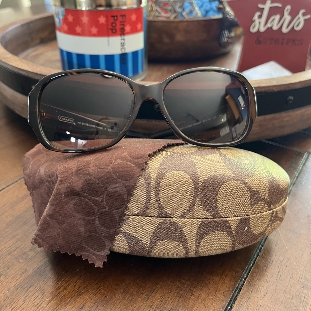 Coach sunglasses tortoiseshell